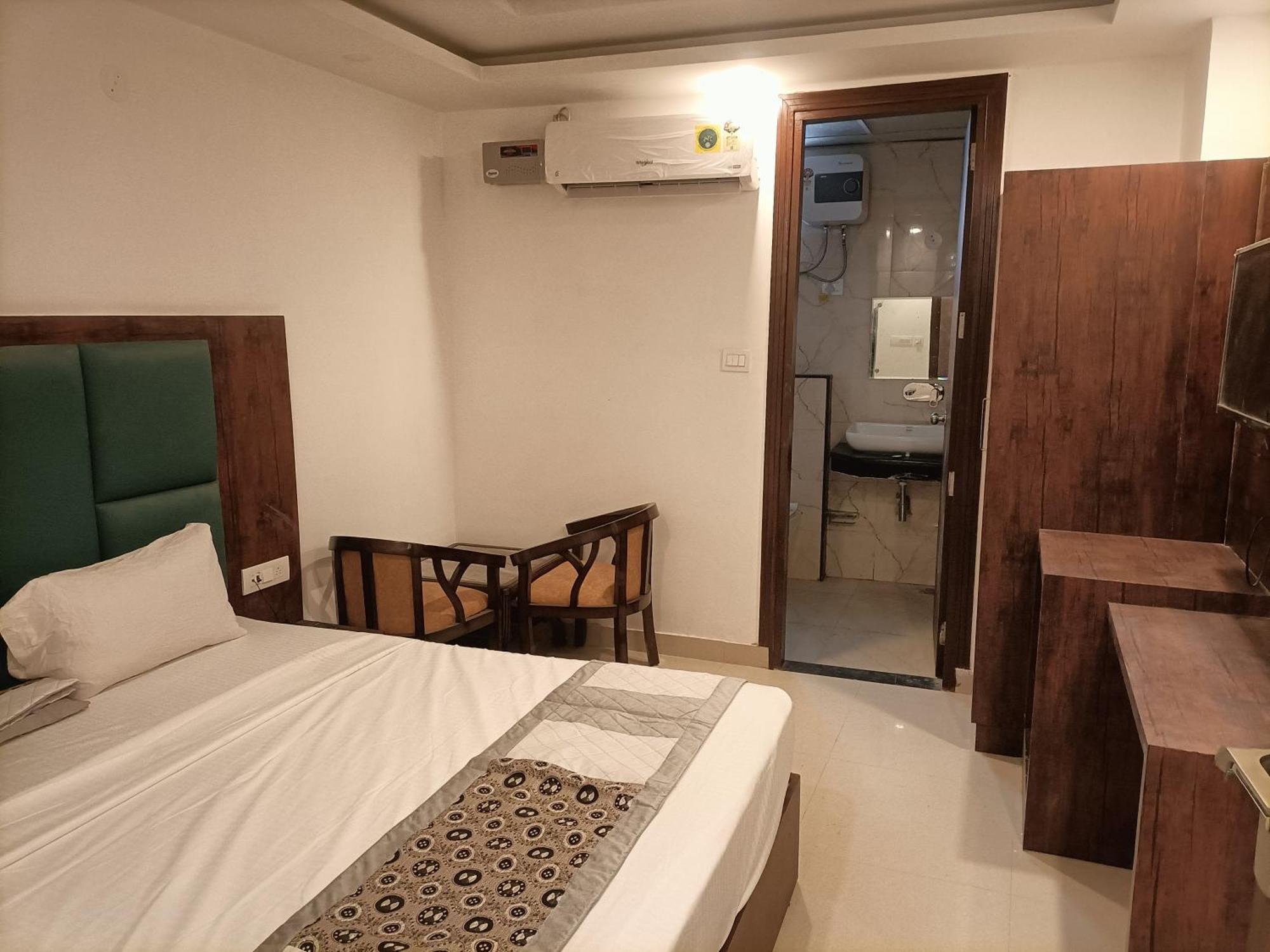 Hotel Grand Aerotech New Delhi Eksteriør billede