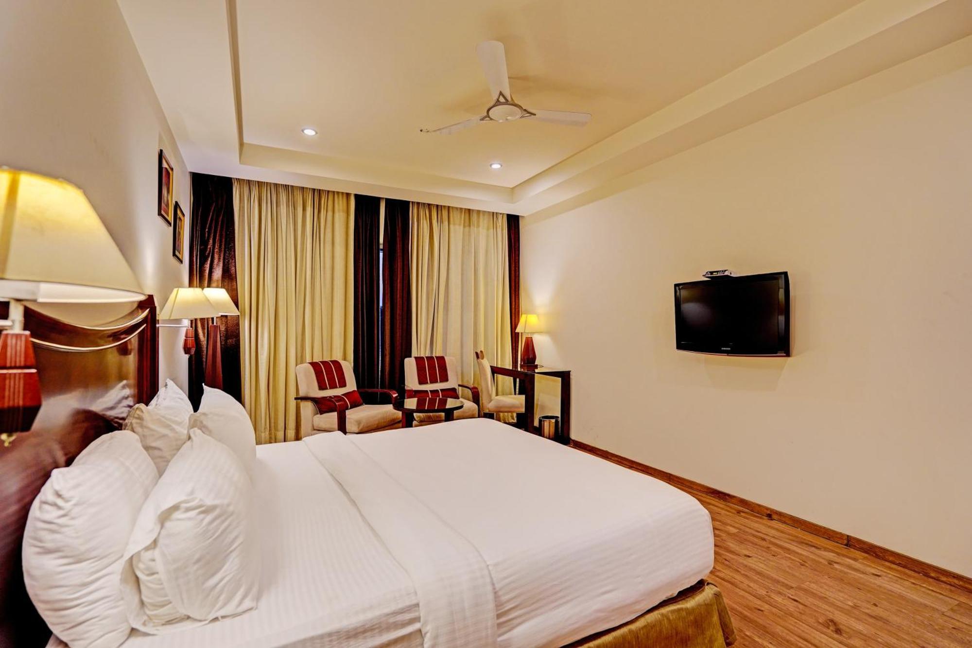 Hotel Grand Aerotech New Delhi Eksteriør billede